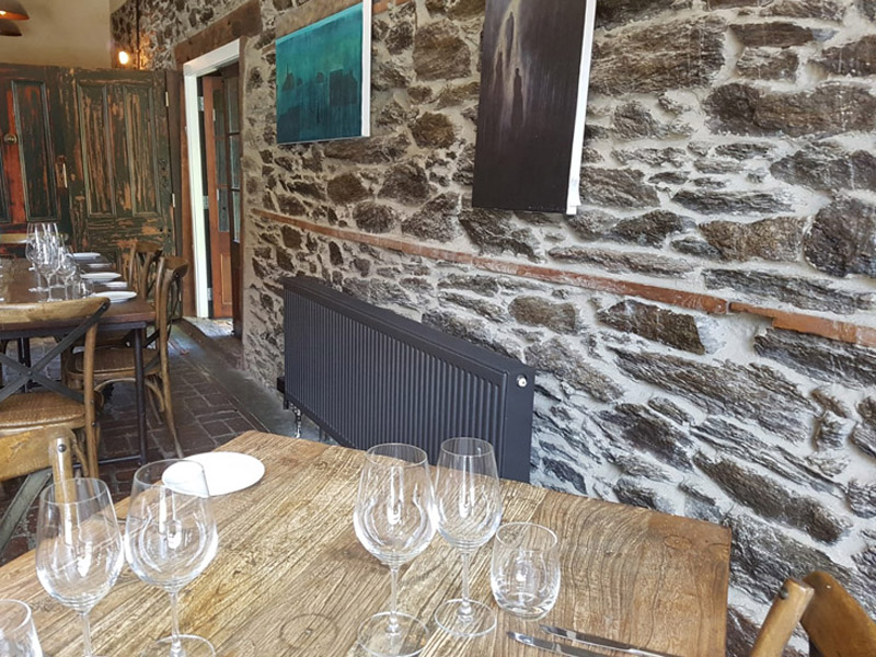 Olivers Lodge and Stable Restaurant
